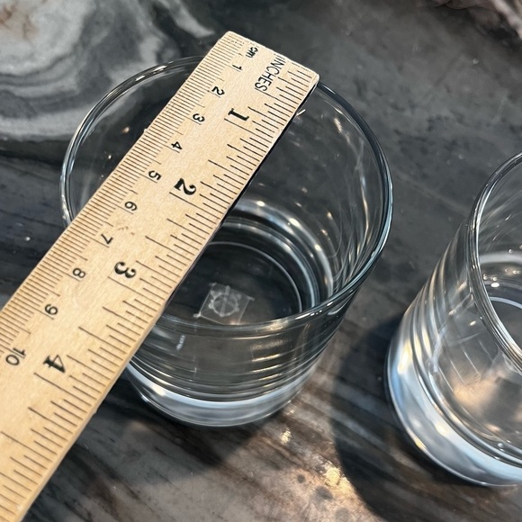 The Crown Royal Signature Glass- 3D Floating Etched Crown and Pillow - Picture 8 of 10